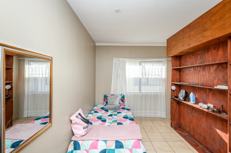 15 Bedroom Property for Sale in Summerstrand Eastern Cape